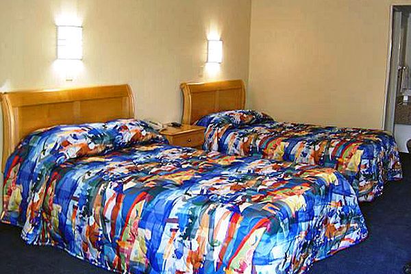 KNIGHTS INN MANSFIELD (Mansfield)